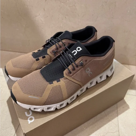 On Running Men’s Cloud 5 Sneakers | Size 11 - Picture 3 of 9